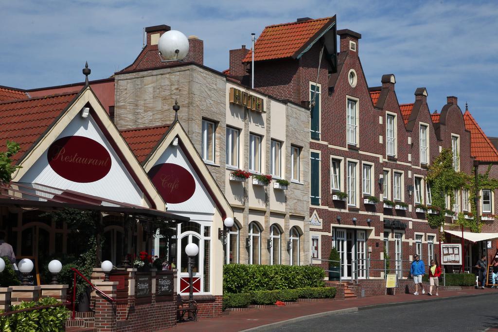 Hotel Altes Zollhaus Horumersiel Exterior photo